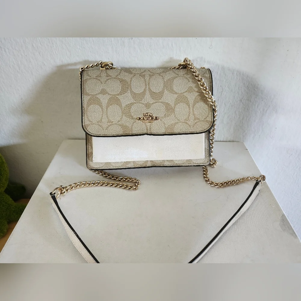 Coach Beige Signature Canvas Chain Crossbody Bag - Picture 2 of 13